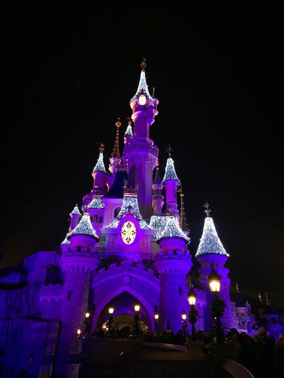 Julie'S Homes Disneyland Serris Exteriör bild